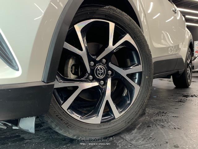 タイヤサイズ(前)225/50R18タイヤサイズ(後)225/50R18 トヨタ C-HR