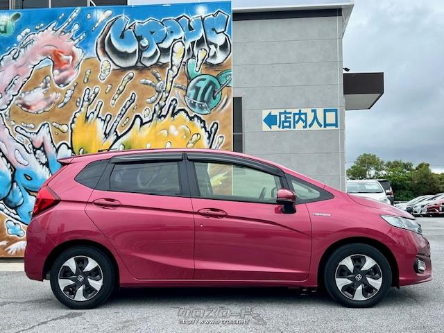 全長×全幅×全高3990×1695×1525mm ホンダ フィットハイブリッド