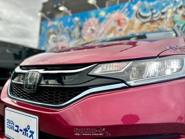 インラインタイプのLEDヘッドライトなどにより、スポーティーさや先進性を表現した。 ホンダ フィットハイブリッド