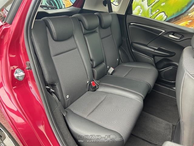 後席も広々快適です ホンダ フィットハイブリッド