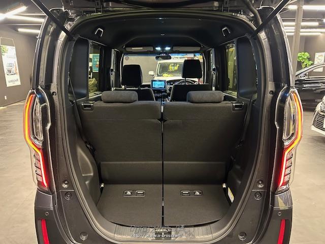 日常的な買い物なら十分な広さのラゲッジスペース ホンダ N-BOX