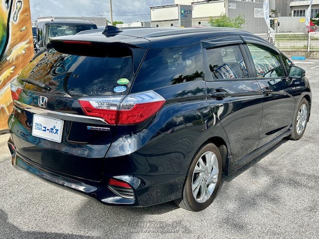 ハイブリッド車、1.5LアトキンソンサイクルDOHC i‐VTECi‐DCDエンジンに7速オートマチックを組み合わせる ホンダ シャトル