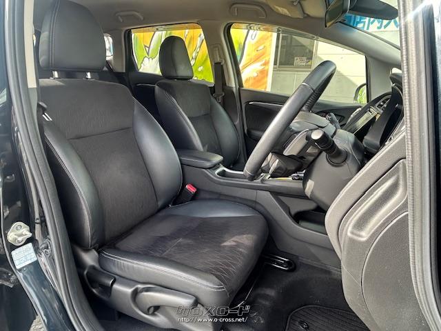 座高調整ができますので様々な方に運転しやすい設計 ホンダ シャトル