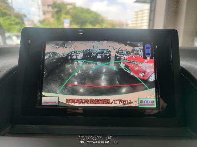 バックカメラ付なので後方の安全確認が楽にできます。 レクサス CT