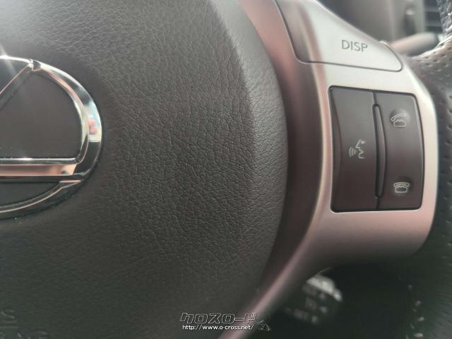 Bluetooth対応で電話の受け答えもハンドル操作ワンタッチで可能となります。 レクサス CT