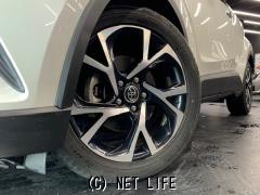 トヨタ C-HR