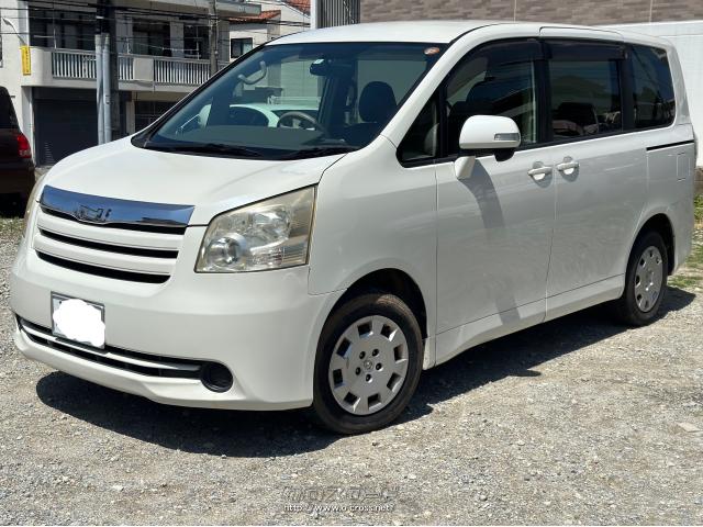 トヨタ ノア（NOAH） X・2009(H21)年式・パールホワイト・2000cc  