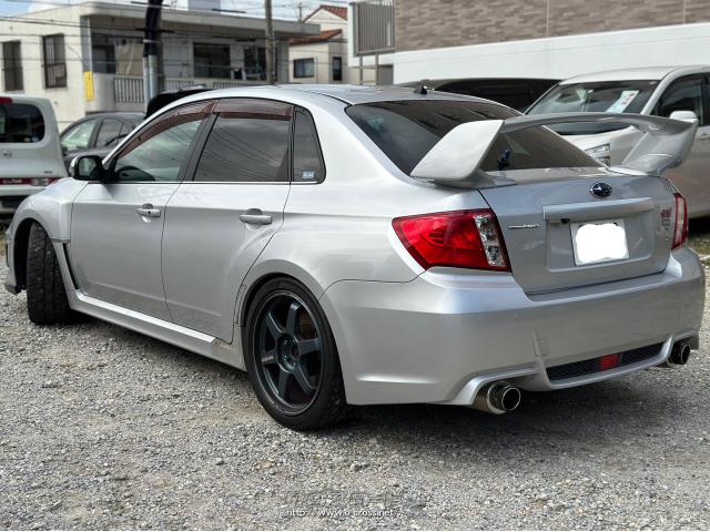 スバル インプレッサ