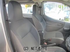 日産 NV200バネットバン