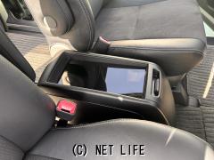 トヨタ エスティマ