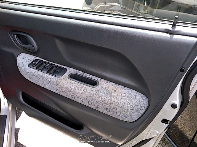 マツダ ラピュタ・2005(H17)年式・シルバー・660cc・青空オート・8.5万