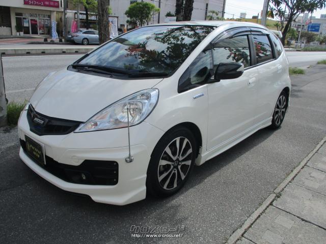 ホンダ フィットハイブリッド Rsファインスタイル 無限フルエアロ 12 H24 年式 パールホワイト 1500cc Pacific Auto パシフィック オート 6 8万km 保証付 24ヶ月 距離無制限 沖縄の中古車情報 クロスロード ホンダ フィットハイブリッド Rsファインスタイル 無限フルエアロ 12 H24 年式 パールホワイト 1500cc Pacific Auto パシフィック オート 6 8万km 保証付 24ヶ月 距離無制限 沖縄の中古車情報 クロスロード