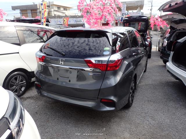 中古シャトル　108個 ホンダ シャトル 1.5 ハイブリッド X 4WD 120.0万円 平成28年