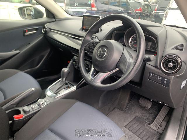 室内は納車前にオゾンイオン消毒施工いたします♪ マツダ デミオ