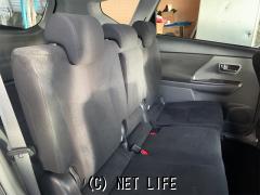 トヨタ プリウスα