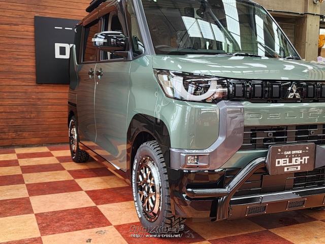 三菱 デリカミニ T プレミアム・2024(R6)年式・アッシュグリーン
