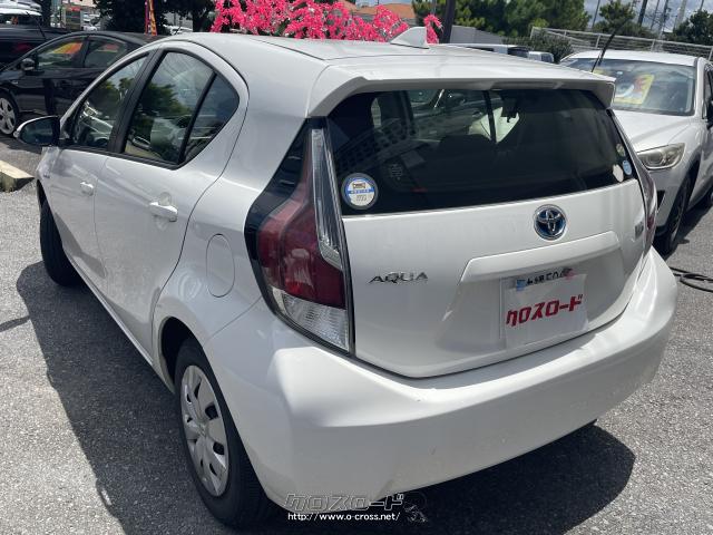 トヨタ アクア