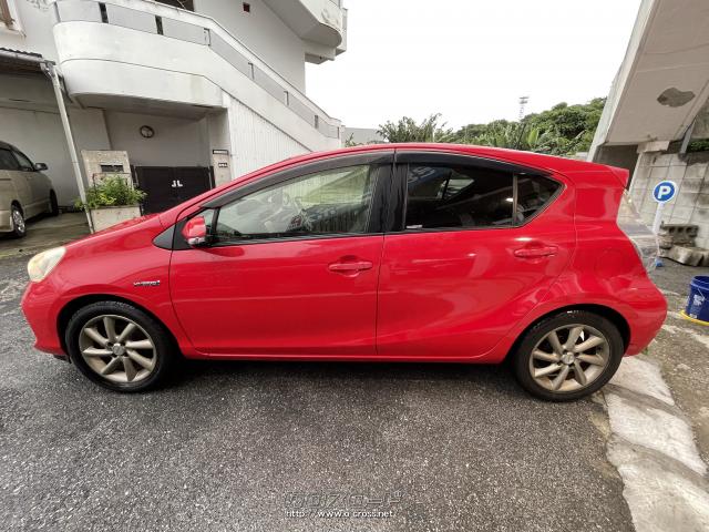 JC08モード燃費35.4km/リットル トヨタ アクア