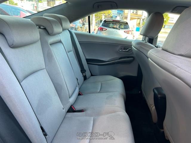 後席は広めに設計されており乗り降りもしやすく快適な室内空間となっています。 トヨタ SAI
