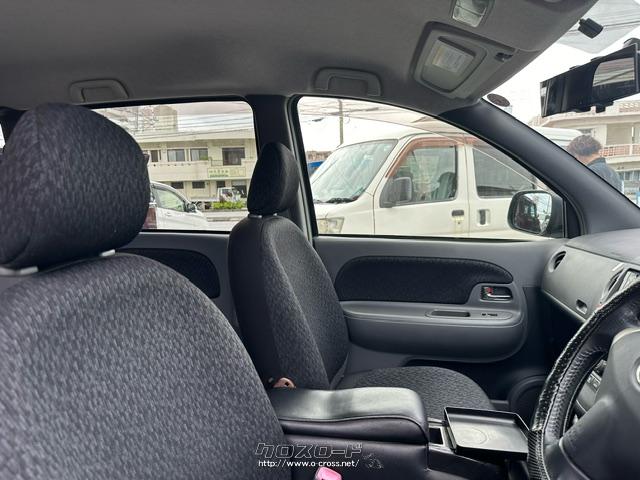 ベンチシートで空間を広く使うことが出来ます。 トヨタ シエンタ