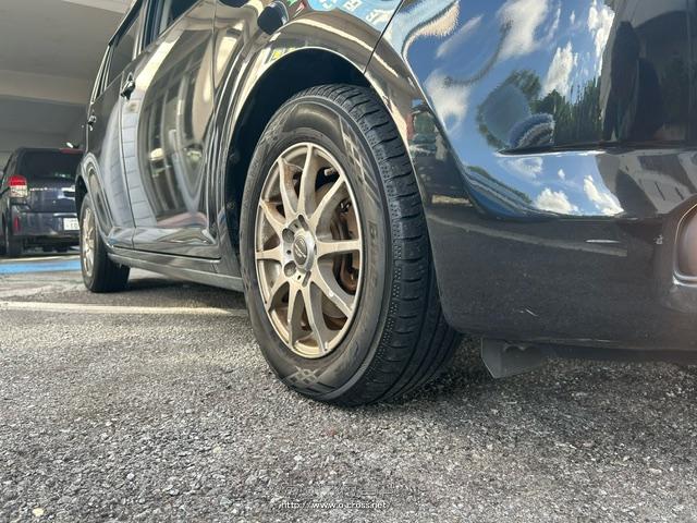 タイヤサイズ(前)195/65R15タイヤサイズ(後)195/65R15 トヨタ カローラルミオン