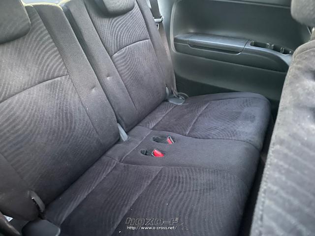 後席シートは足元も広く快適です。 ホンダ オデッセイ