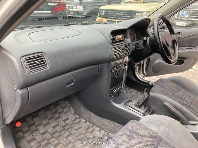 トヨタ カローラ