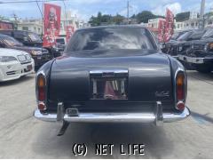 光岡自動車 ガリュー