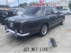 光岡自動車 ガリュー