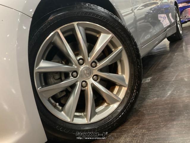 純正17インチアルミホイール タイヤサイズ(前)225/55RF17 タイヤサイズ(後)225/55RF17 日産 スカイライン