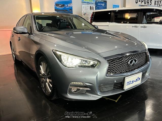 全車V型6気筒DOHCを搭載する。VVEL(バルブ作動角・リフト量連続可変システム)を採用した3.7L「VQ37VHR」エンジンと、2.5Lエンジンを搭載。 日産 スカイライン