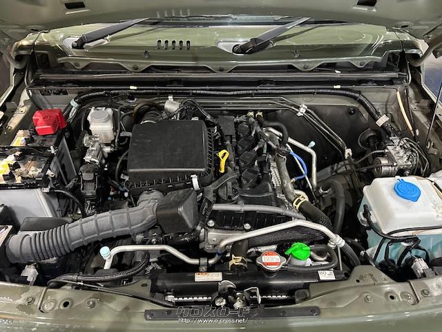 最高出力:102ps(75kW)/6000rpm 最大トルク:13.3kg・m(130N・m)/4000rpm 種類:水冷直列4気筒DOHC16バルブ スズキ ジムニーシエラ