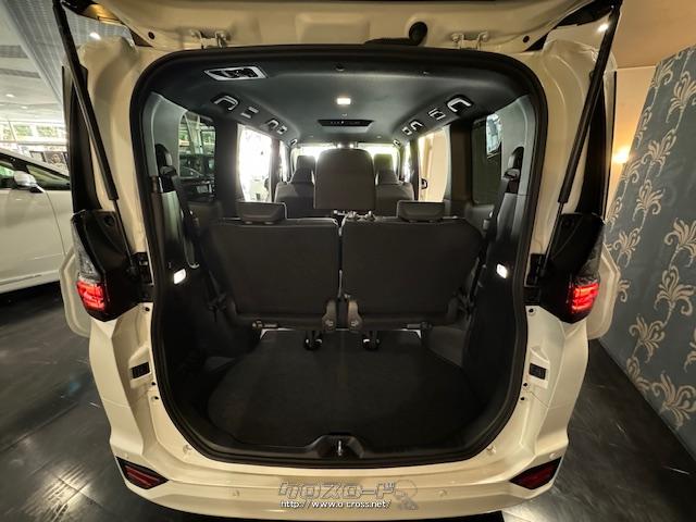 トヨタ ヴォクシー（VOXY） ハイブリッド S-Z 現行型 OP10年保証対象車