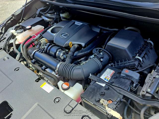 最高出力238ps(175kW)/4800~5600rpm最大トルク35.7kg・m(350N・m)/1650~4000rpm種類直列4気筒DOHCICターボ レクサス NX