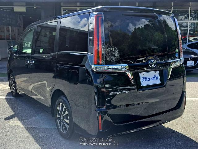 迫力のリアビュー トヨタ エスクァイア