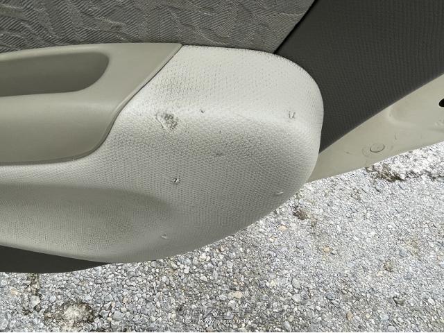 光岡自動車 ビュート