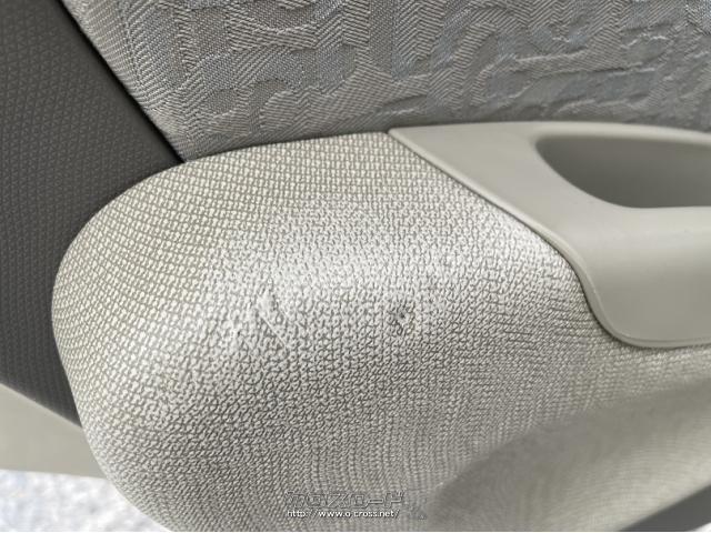 光岡自動車 ビュート