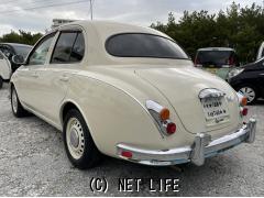 光岡自動車 ビュート