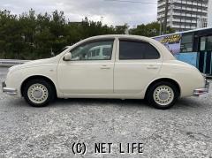 光岡自動車 ビュート