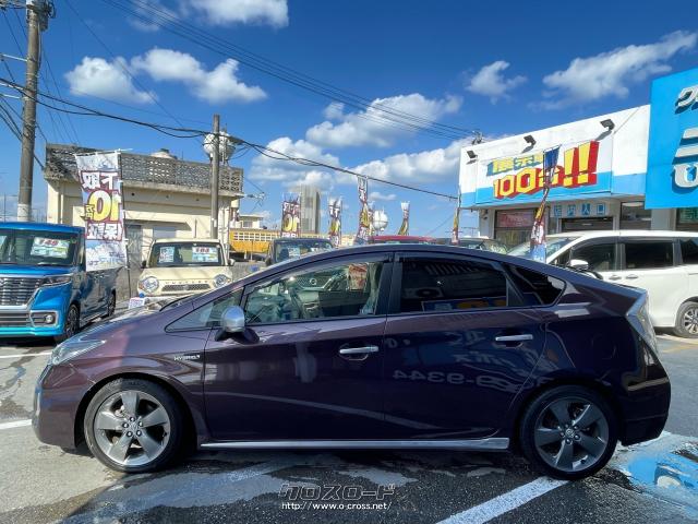 オート機能付きLEDヘッドライト。フォグライト。 トヨタ プリウス