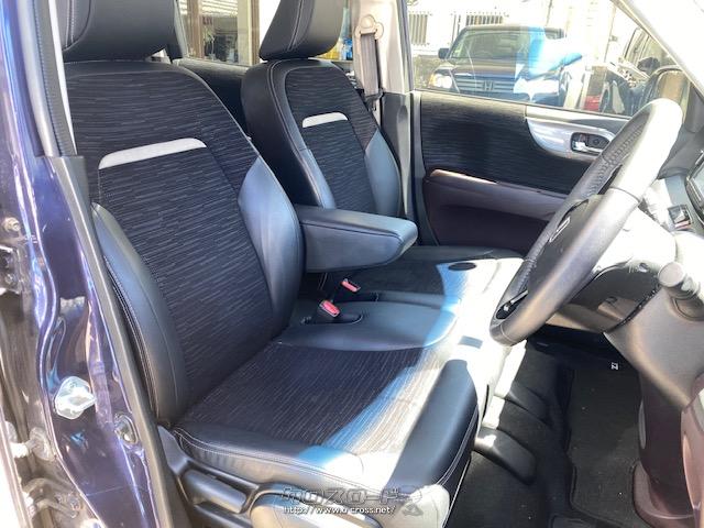 ハーフレザーシートで高級感がありお手入れも楽になります ホンダ N-ONE