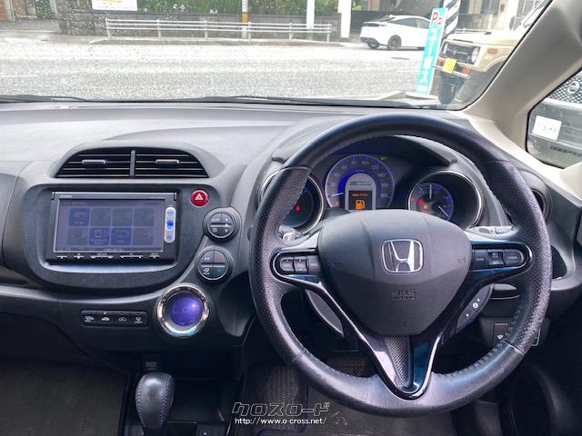 黒を基調とした内装で高級感があります。 ホンダ フィットシャトルハイブリッド