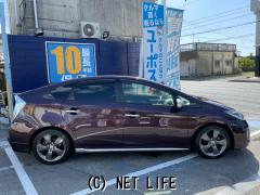 トヨタ プリウス