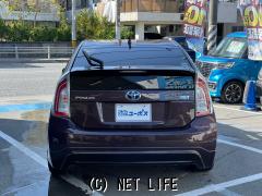 トヨタ プリウス