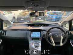 トヨタ プリウス