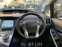 トヨタ プリウス