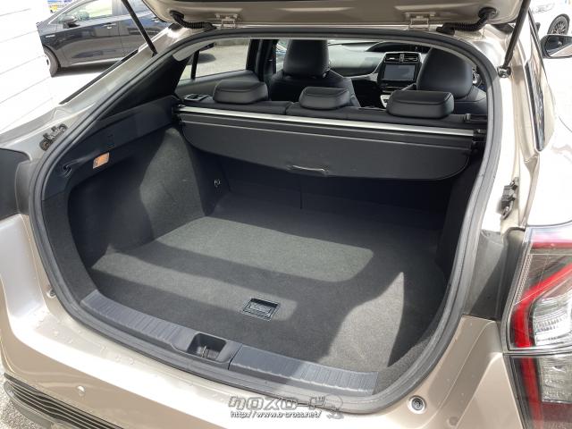 室内長×室内幅×室内高2110×1490×1195mm トヨタ プリウス