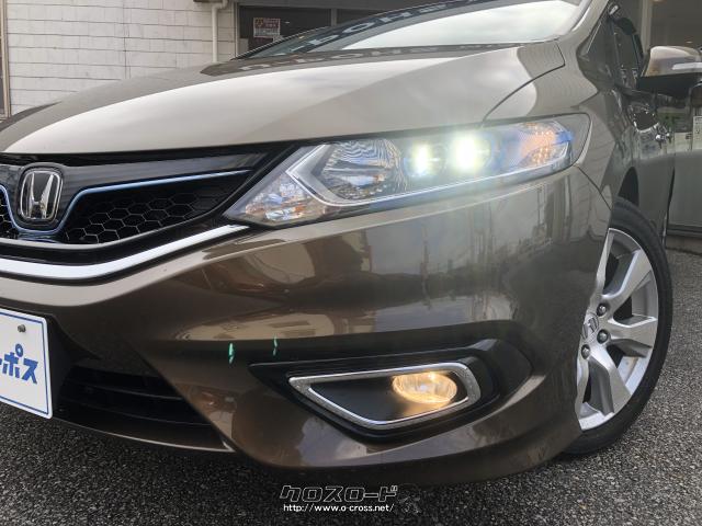 ヘッドライトには明るく長寿命のLEDヘッドライトを採用! ホンダ ジェイド