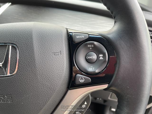 高速道路の走行をアシスト!レーダークルーズコントロール機能。先行車との車間距離まで保ってくれる優れた機能です。 ホンダ ジェイド