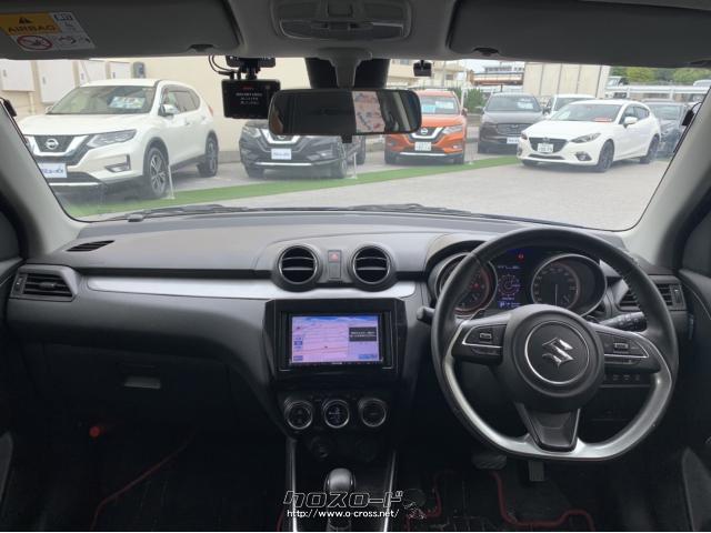 100V高電圧リチウムイオンバッテリーを荷室床下に格納するなど、ボディサイズ、室内空間はそのまま確保。 スズキ スイフト